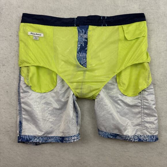 Tommy Bahama Swim Trunks Mens XXL 2XL Blue Pineapple Board Shorts Mesh Lined - Picture 8 of 15